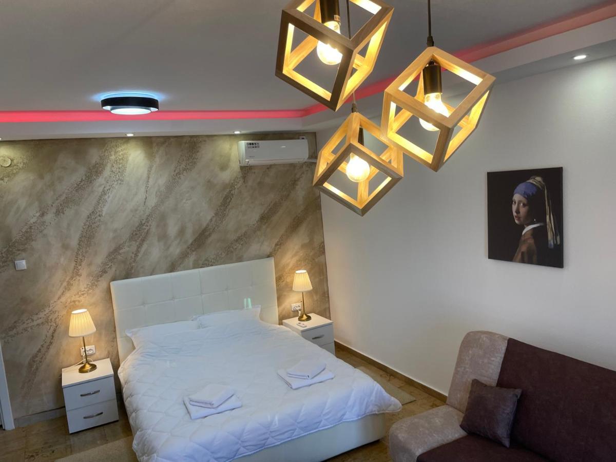 Bora Apartmani - Free Parking - City Center Vranje Bagian luar foto