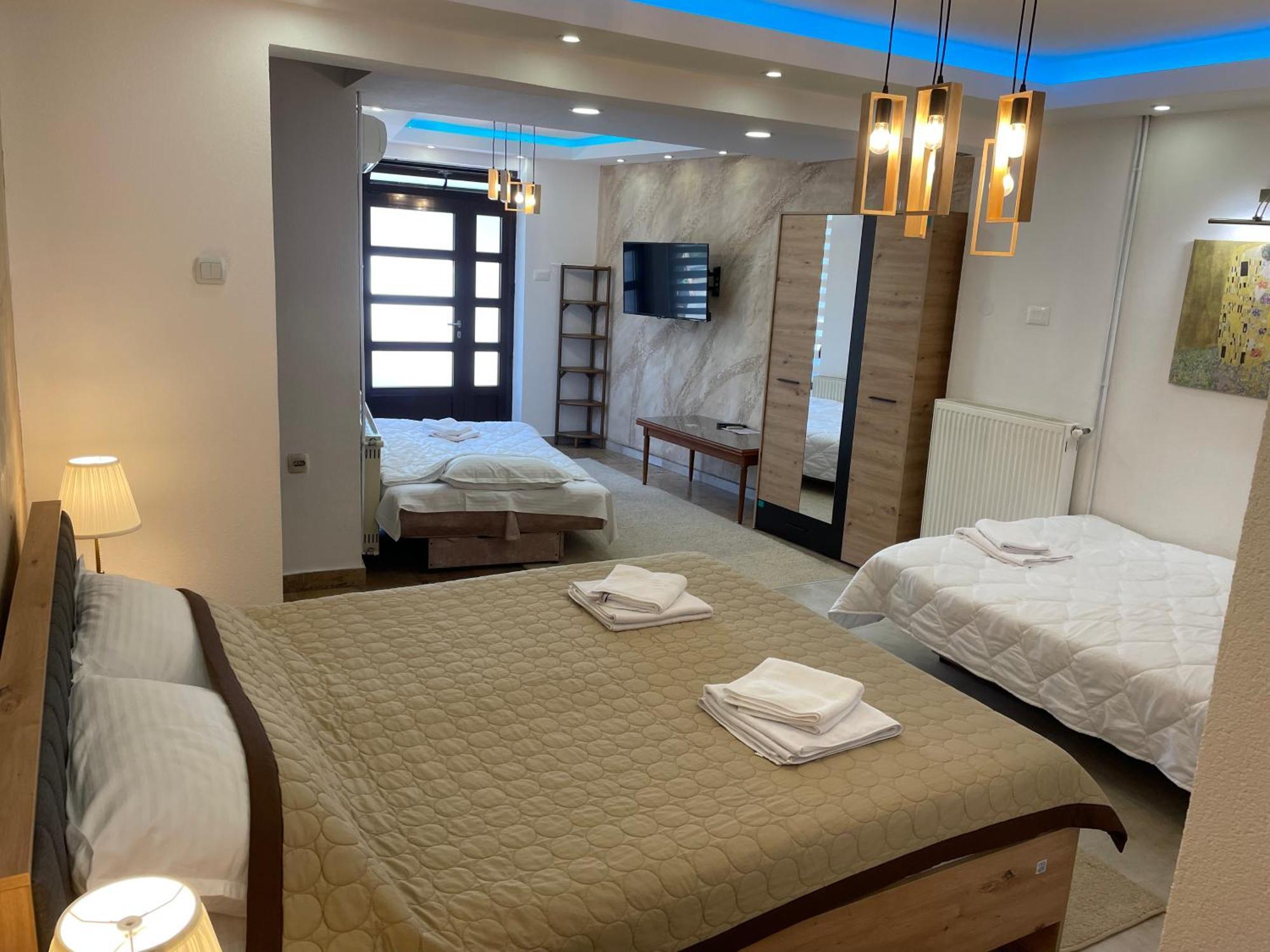 Bora Apartmani - Free Parking - City Center Vranje Bagian luar foto