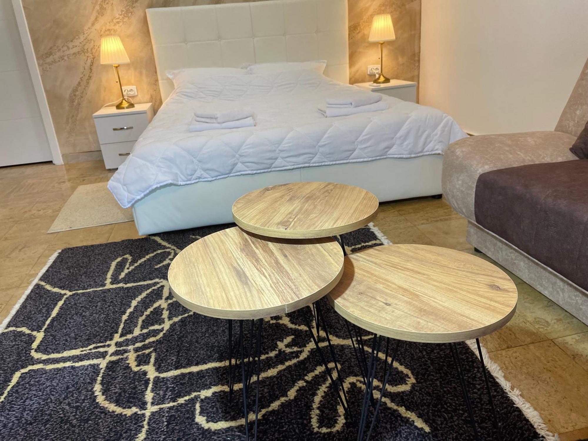 Bora Apartmani - Free Parking - City Center Vranje Bagian luar foto